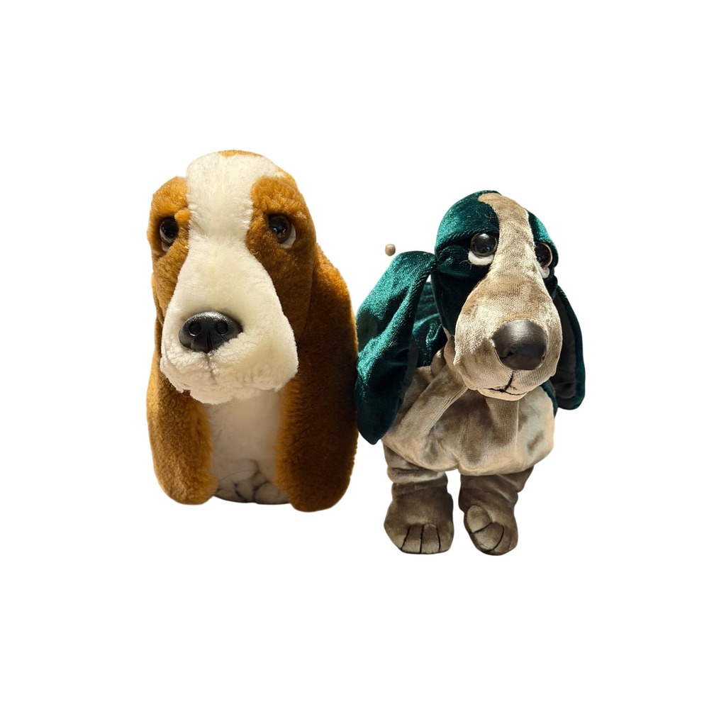 Vintage Hush Puppies‎ Basset Hound Plush Set Tan White and Green Velvet Dogs